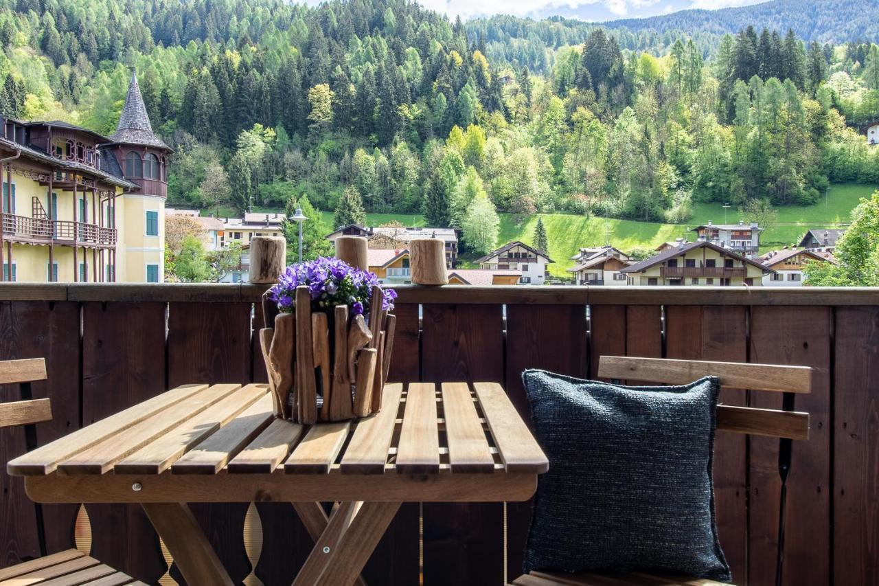 Suite Italy Pinzolo Due Giustino Luaran gambar