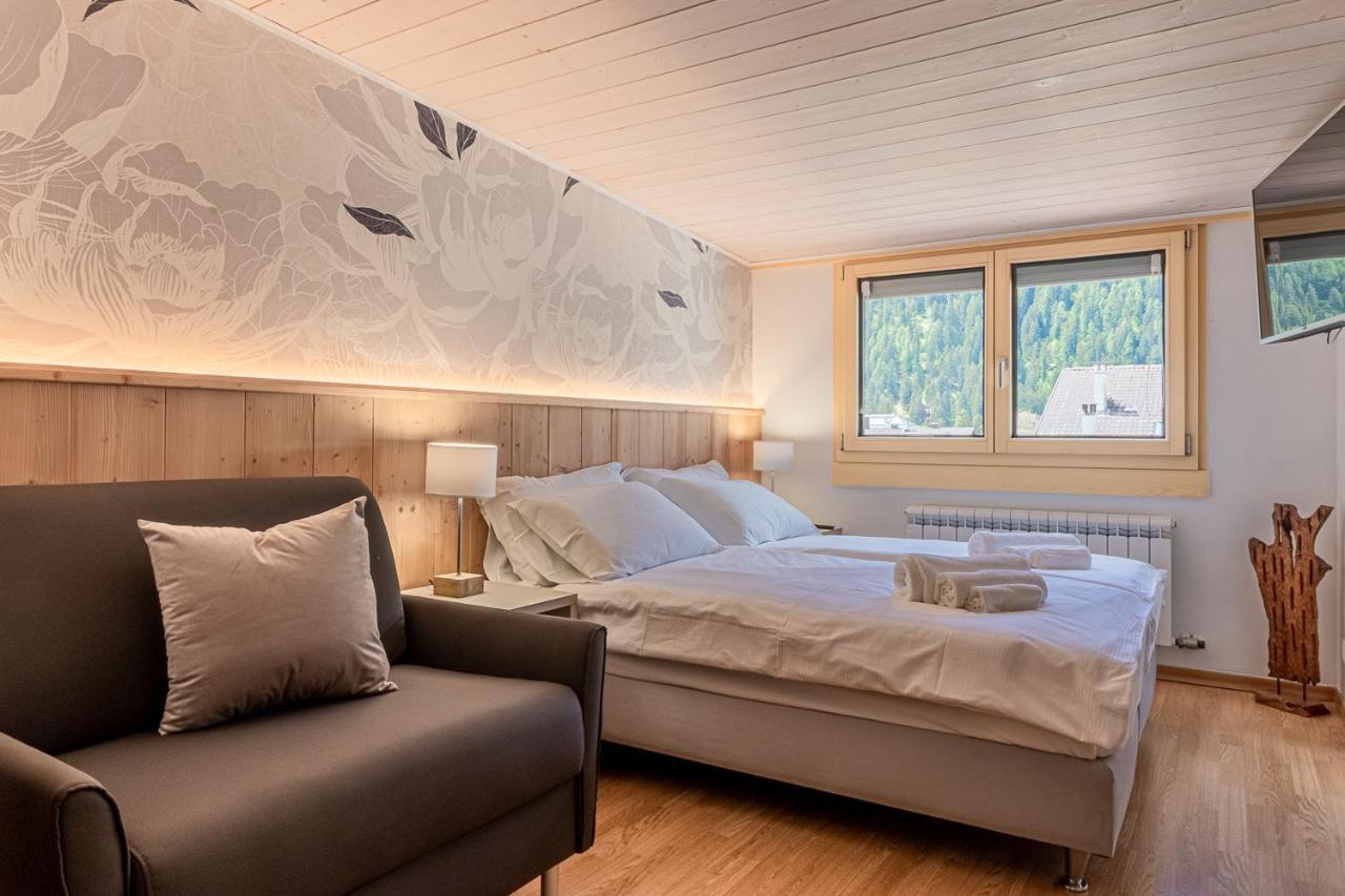 Suite Italy Pinzolo Due Giustino Luaran gambar