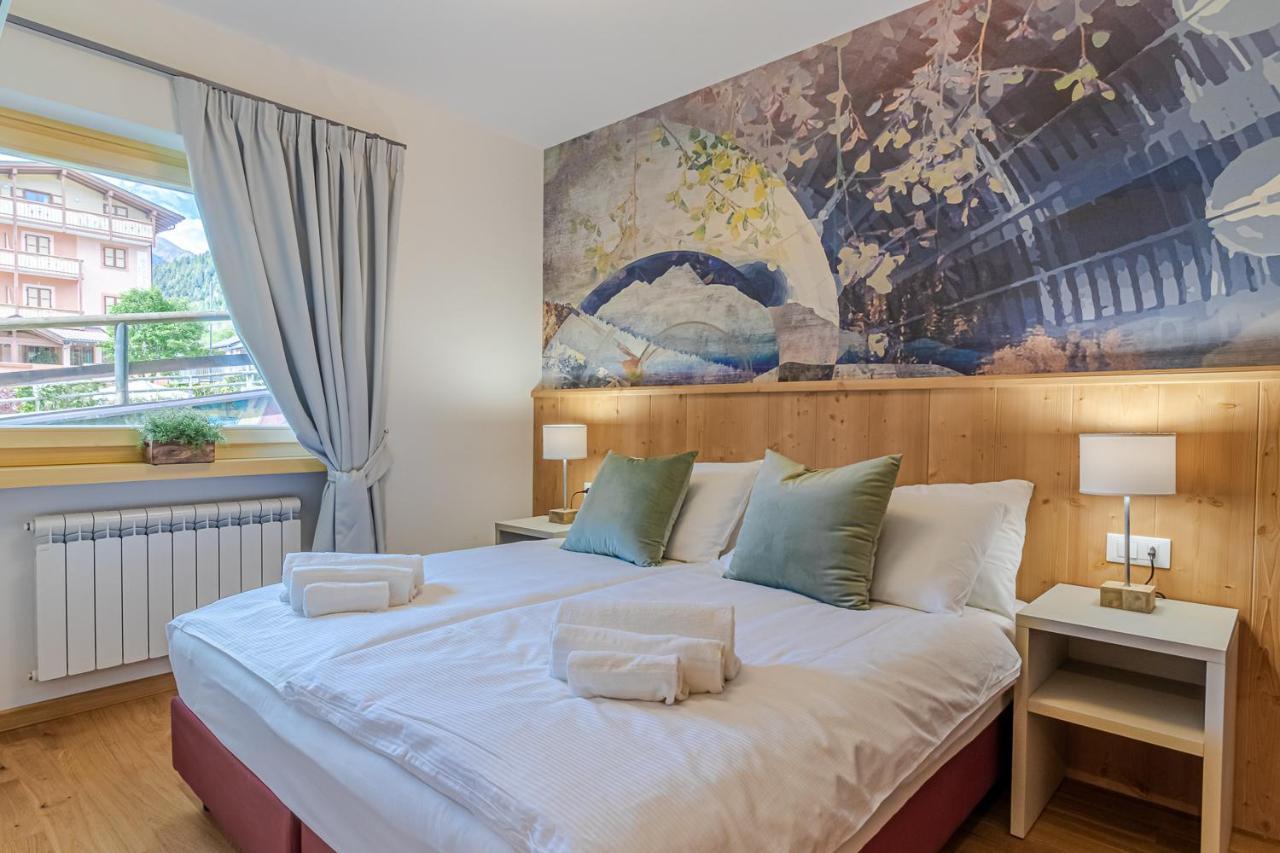 Suite Italy Pinzolo Due Giustino Luaran gambar