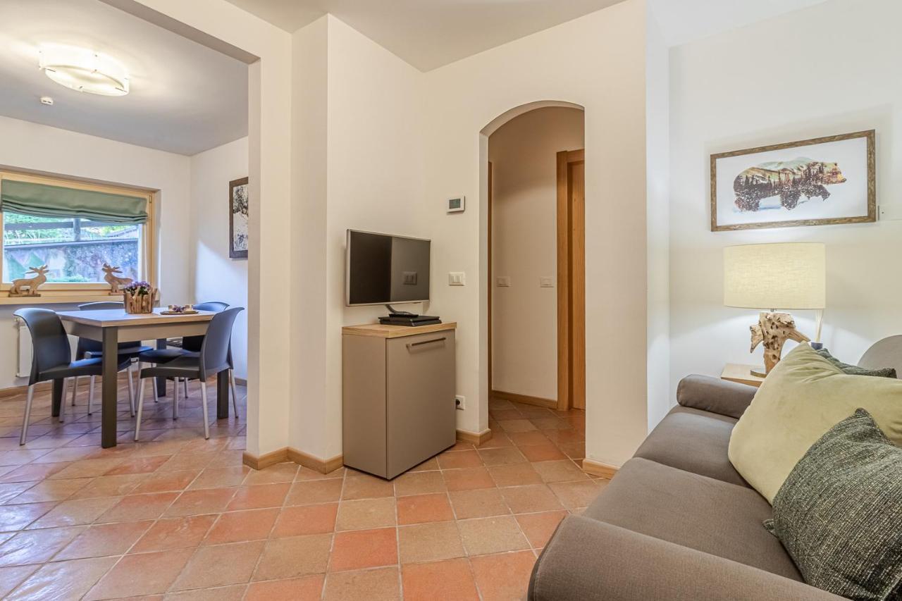 Suite Italy Pinzolo Due Giustino Luaran gambar