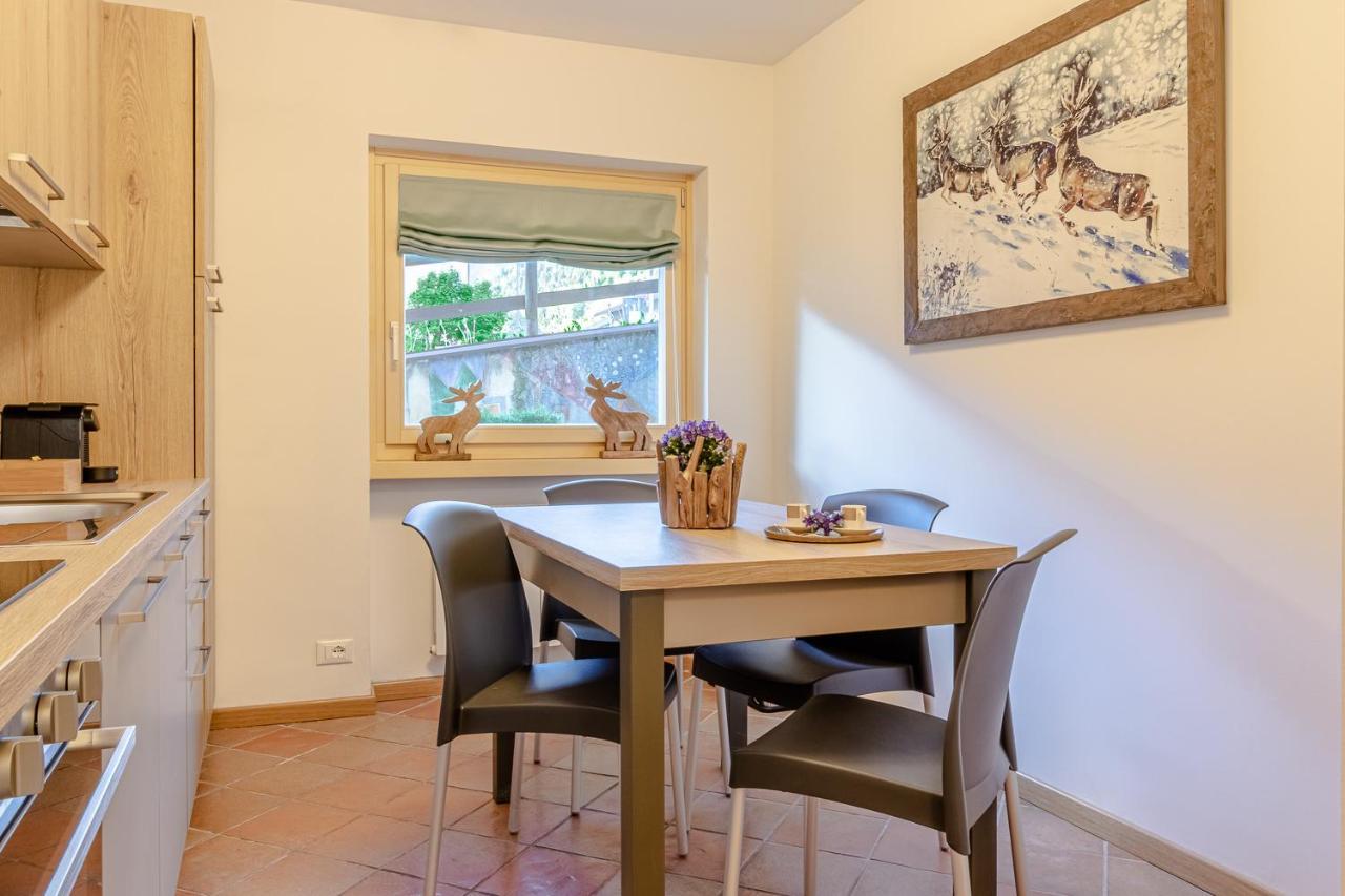 Suite Italy Pinzolo Due Giustino Luaran gambar