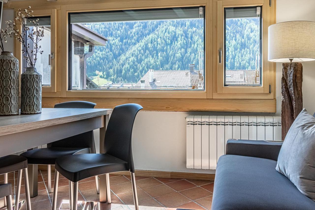 Suite Italy Pinzolo Due Giustino Luaran gambar