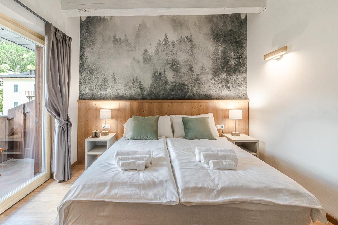 Suite Italy Pinzolo Due Giustino Luaran gambar
