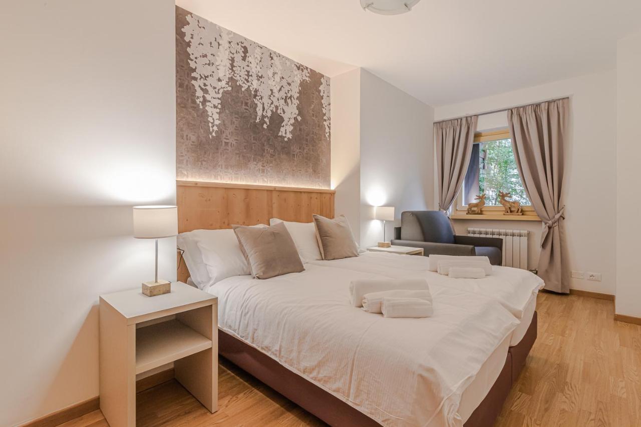 Suite Italy Pinzolo Due Giustino Luaran gambar